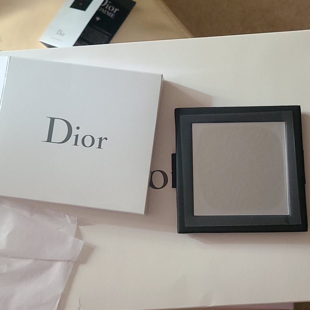 Dior Mirror